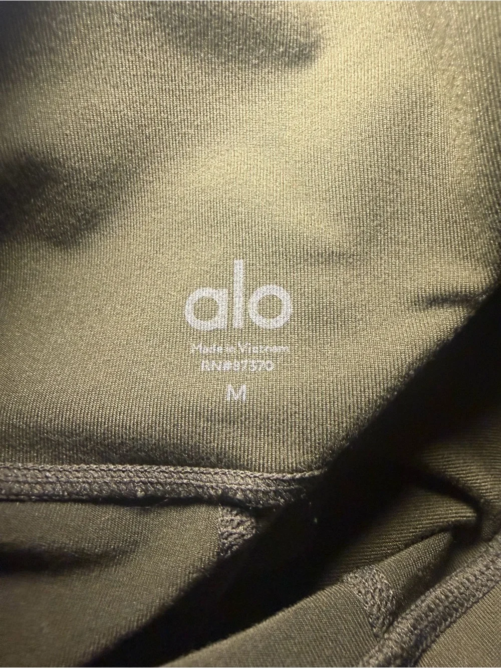 Alo Yoga High-Waisted Ripped Warrior Legging Army Green Athletic Gym Medium